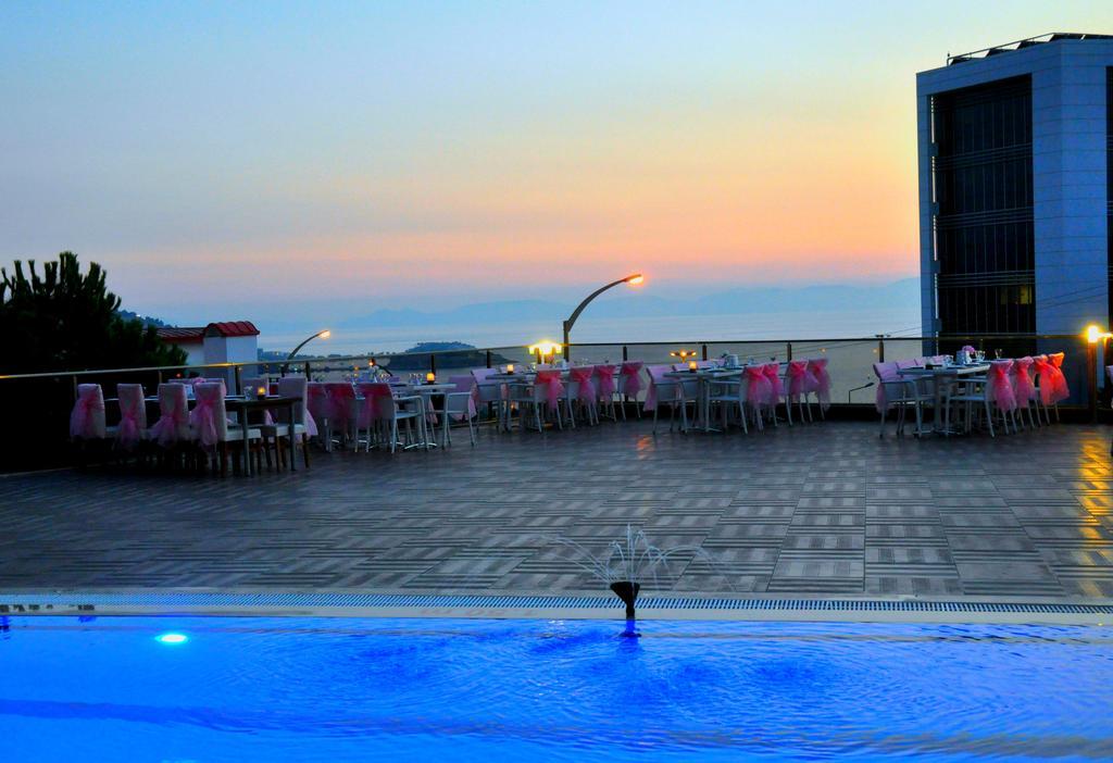 Comfort Ada Class Hotel Kusadası Exterior foto